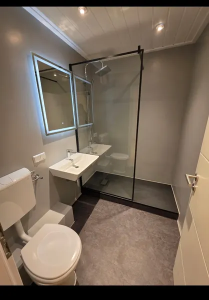 Viel Platz für den Alltag in einer 4-Zimmer-Wohnung in Berlin-Marzahn — photo 1